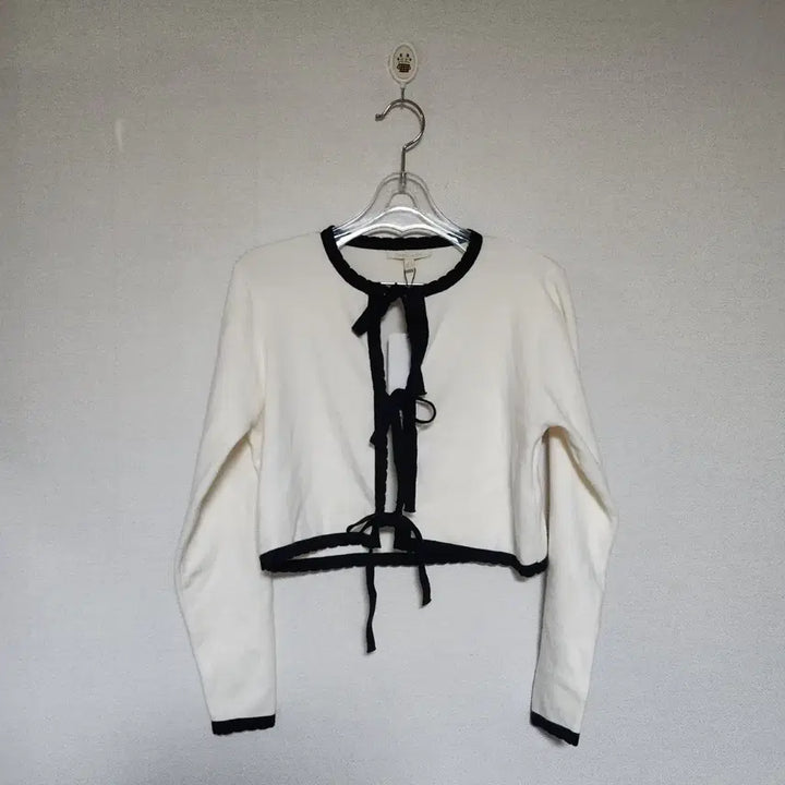 [BUNJANG] Plastic Island Ribbon Point Crop Cardigan / 텍새옷 플라스틱아일랜드 리본 포인트 크롭 가디건 프리