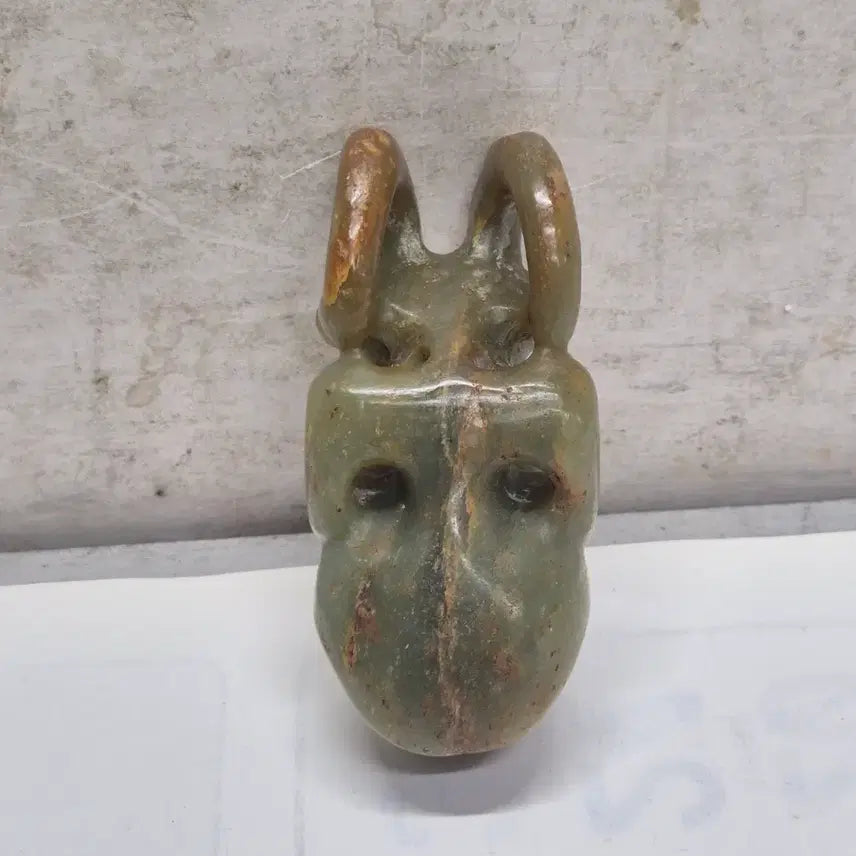 [BUNJANG] Hongshan Culture Jade Sculpture (AC-186) / 홍산문화 홍산옥 (재질과 조각이 매우 좋은) (AC-186)