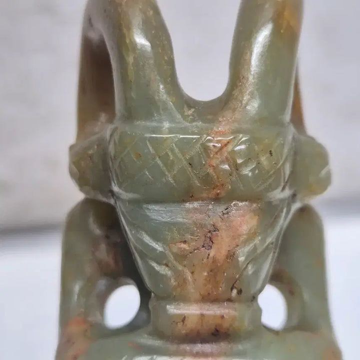 [BUNJANG] Hongshan Culture Jade Sculpture (AC-186) / 홍산문화 홍산옥 (재질과 조각이 매우 좋은) (AC-186)