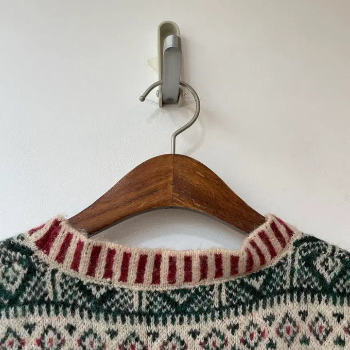 [BUNJANG] BNX Pattern Knit Vest Cardigan / BNX 패턴 니트 조끼 가디건 F