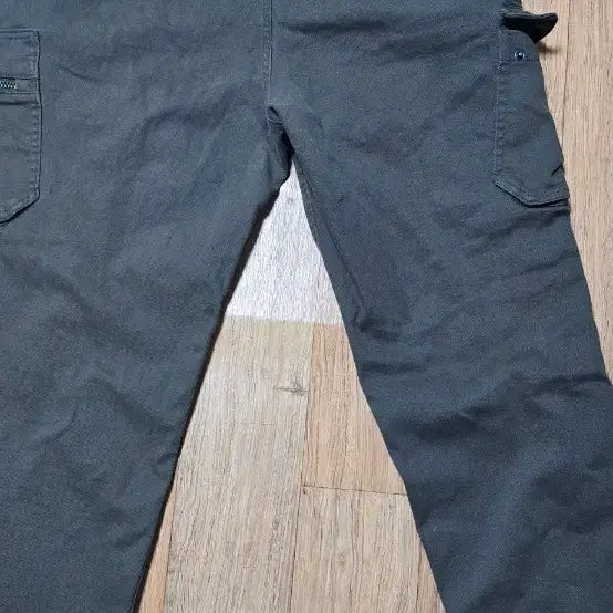 [BUNJANG] National Geographic Cargo Pants / 내셔널지오그래픽 카고 바지