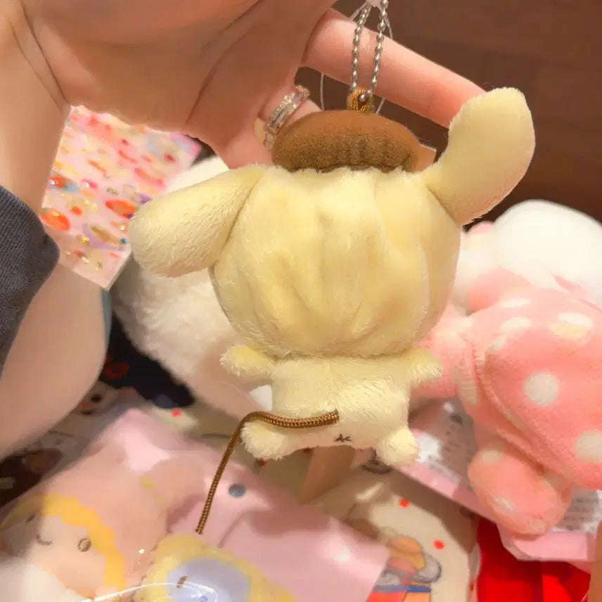 [BUNJANG] Sanrio Pompompurin Scone Doll Keyring / 고전 산리오 폼폼푸린 탈쓴 스콘이 인형 키링