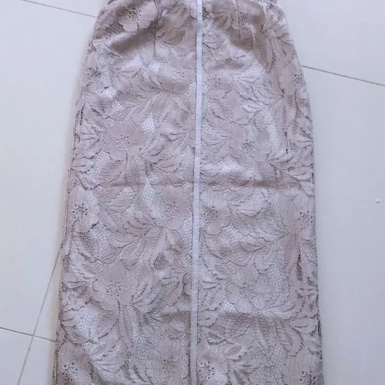 [BUNJANG] Floral Pattern Lace Skirt / 레이스 스커트  플라워 패턴