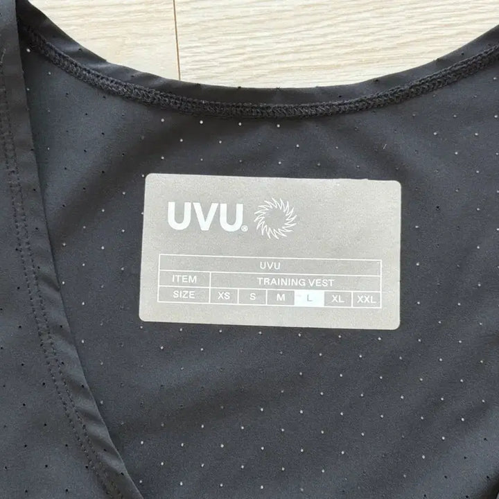 [SOLD OUT] UVU 트레이닝 베스트 블랙