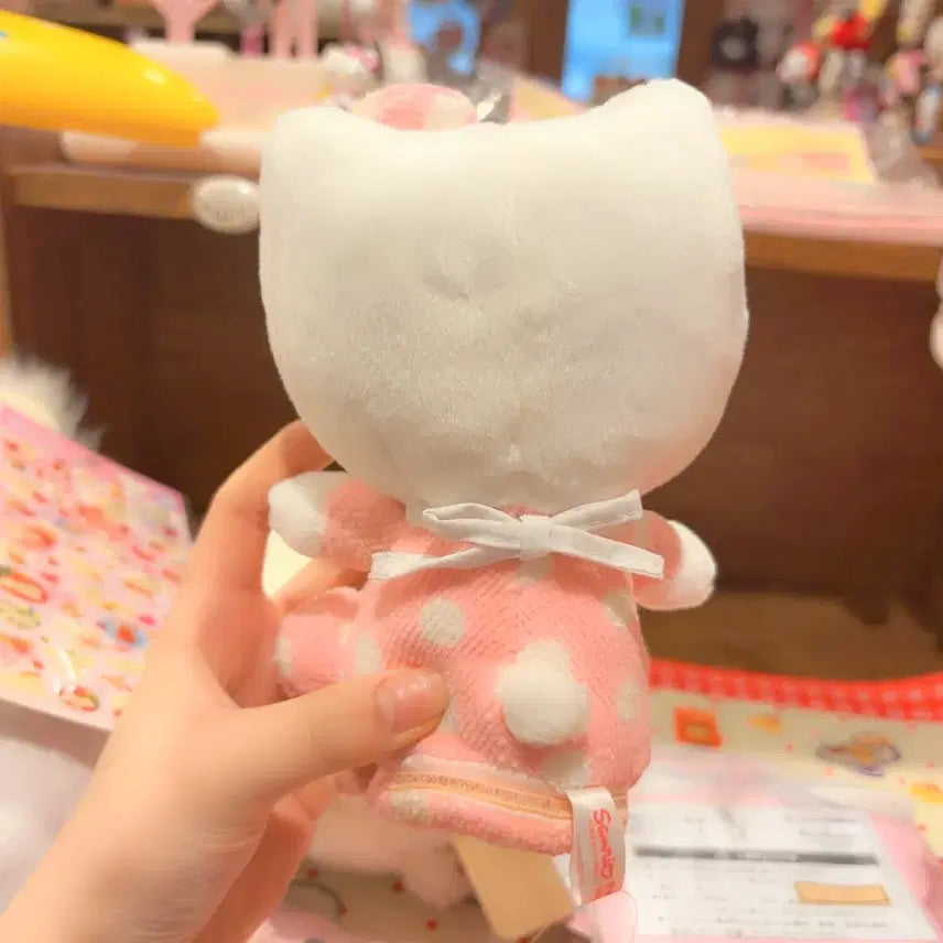 [SOLD OUT] 고전 산리오 베이비 헬로키티 아기 인형
