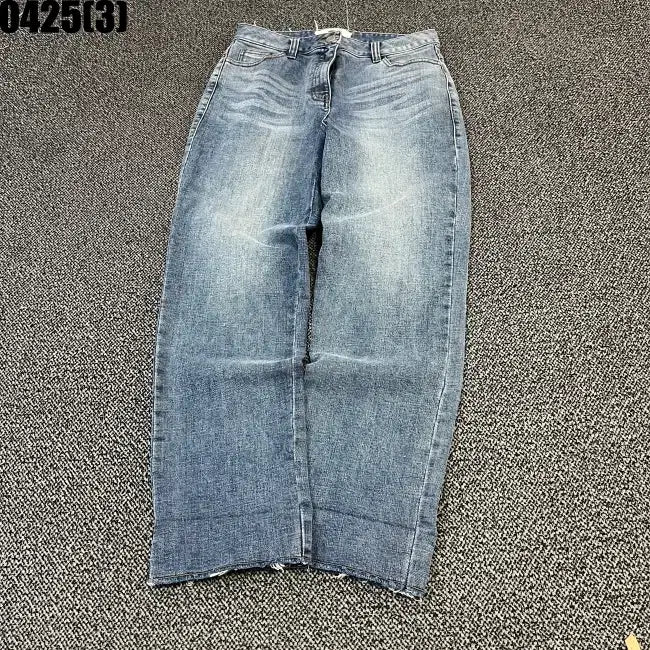 [SOLD OUT] 아떼 바네사브루노 청바지 36