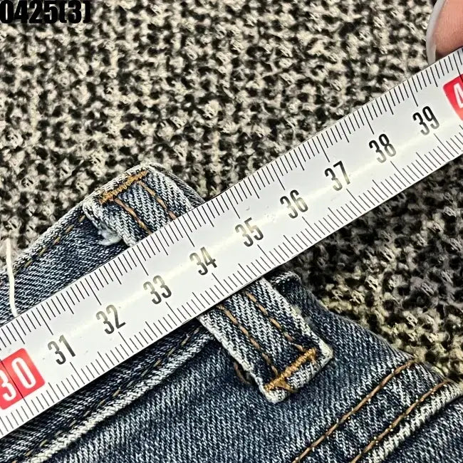 [SOLD OUT] 아떼 바네사브루노 청바지 36