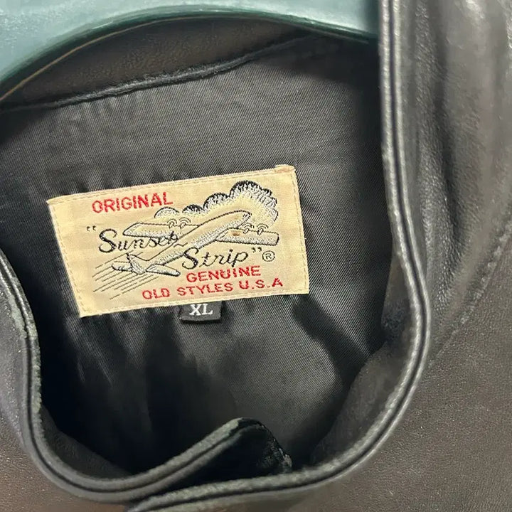 [SOLD OUT] 선셋스트립 싱글라이더 가죽자켓