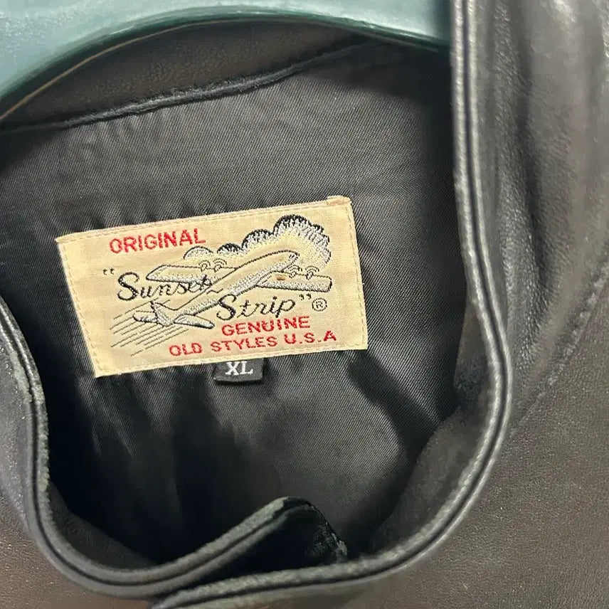 [SOLD OUT] 선셋스트립 싱글라이더 가죽자켓