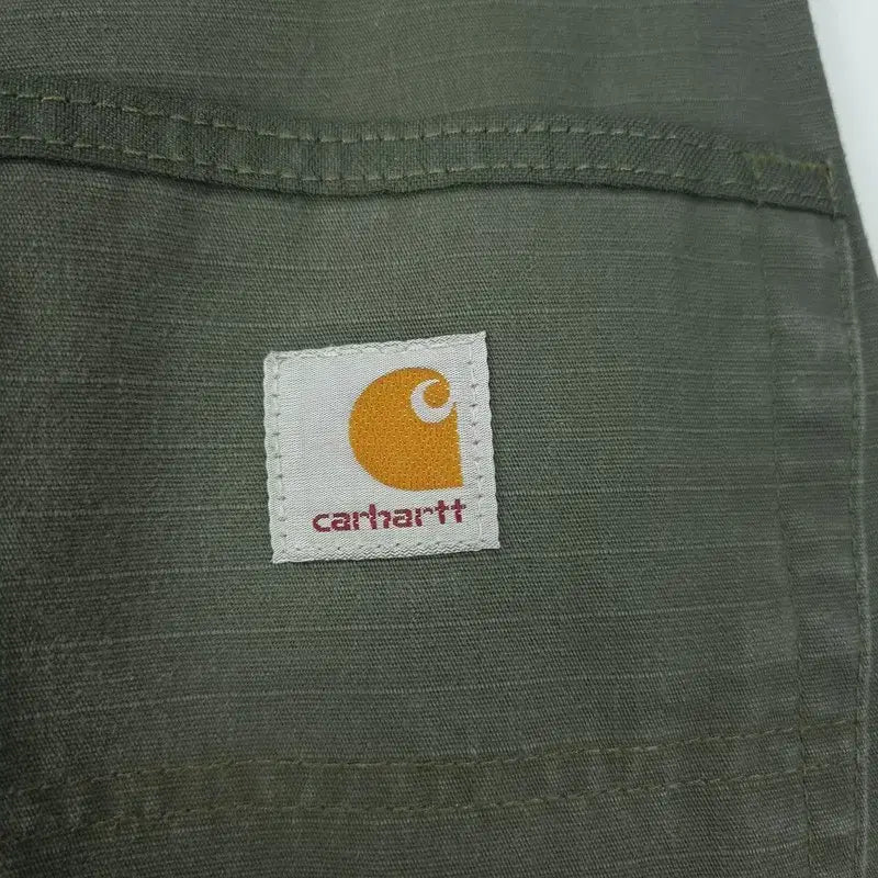 [SOLD OUT] 칼하트 로고 패치 버뮤다 워크 카고 반바지 M20188