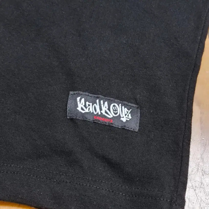 [BUNJANG] BADBOYZ Gorilla Street T-shirt / [XL] 배드보이즈(BADBOYZ) 고릴라 스트릿 티셔츠