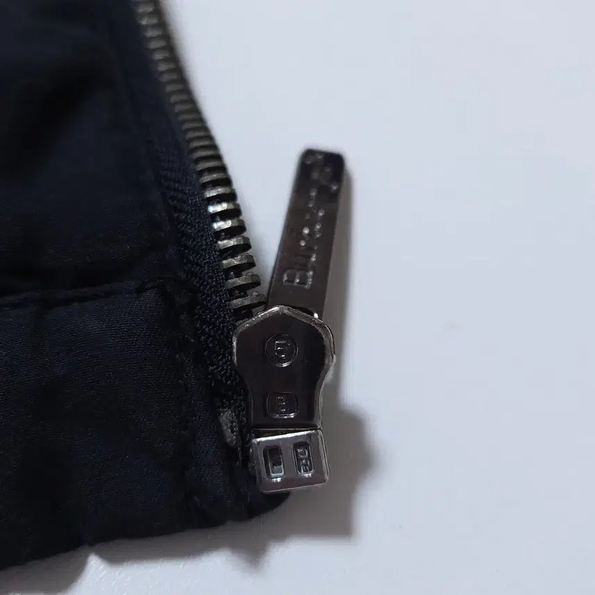 [SOLD OUT] 버버리 블랙 남성 자켓 점퍼