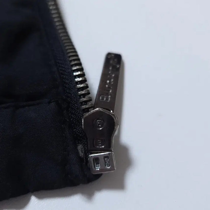 [SOLD OUT] 버버리 블랙 남성 자켓 점퍼