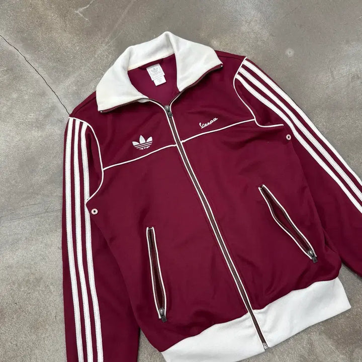[SOLD OUT] 아디다스 베스파 콜라보 트랙탑 버건디