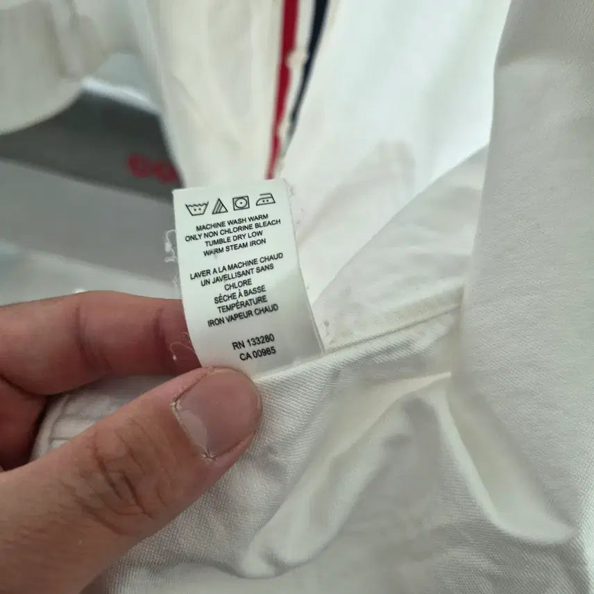 [BUNJANG] Thom Browne White Hidden Button-Down Shirt / 톰브라운 화이트 히든 셔츠