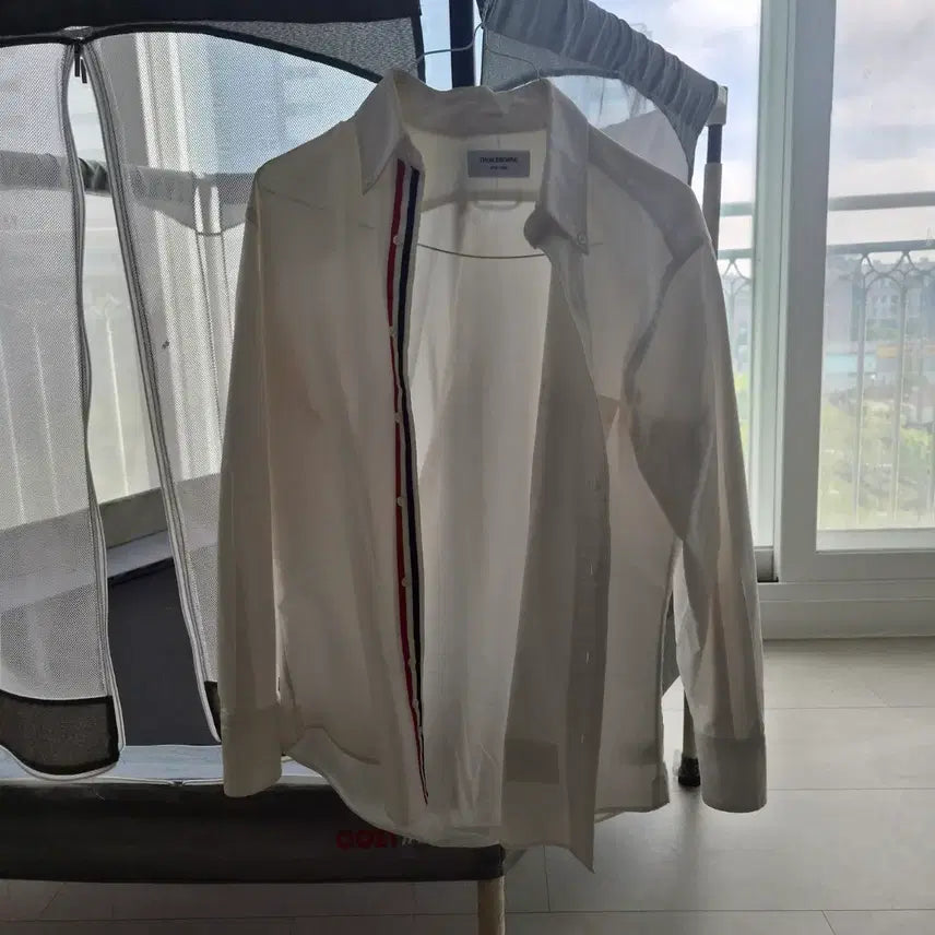 [BUNJANG] Thom Browne White Hidden Button-Down Shirt / 톰브라운 화이트 히든 셔츠