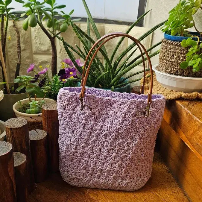 [BUNJANG] Handmade Lilac Tote Bag / 손뜨개가방(라일락토드)