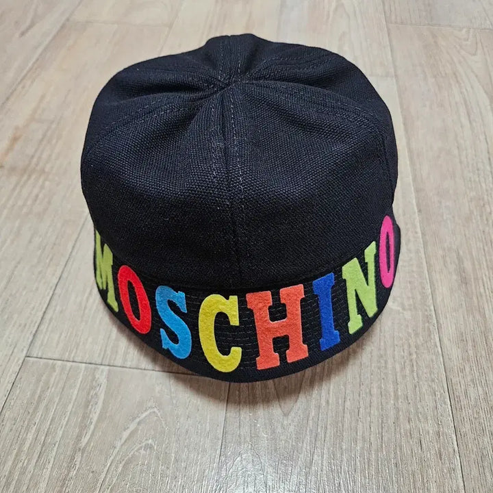 [SOLD OUT] 새제품 모스키노 블랙 버킷햇 모자