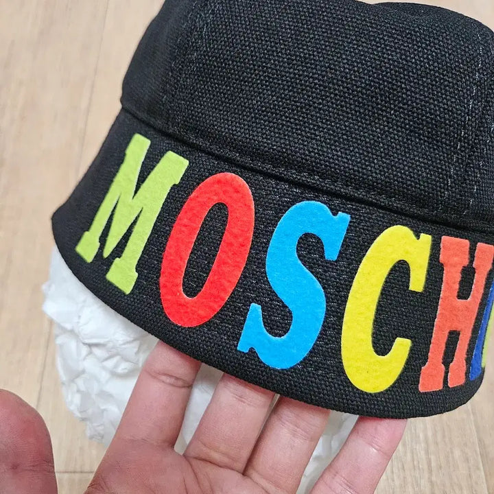 [SOLD OUT] 새제품 모스키노 블랙 버킷햇 모자