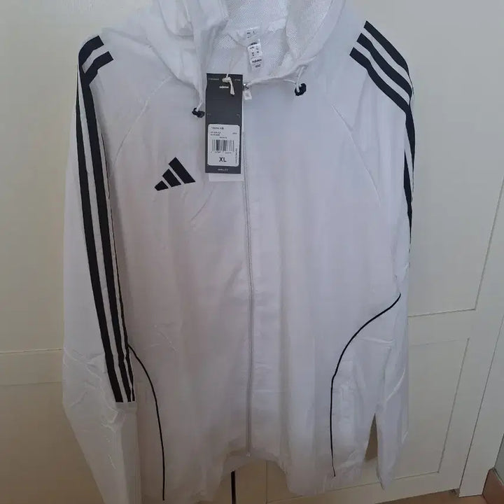 [BUNJANG] Adidas Windbreaker Jacket / 아디다스바람막이