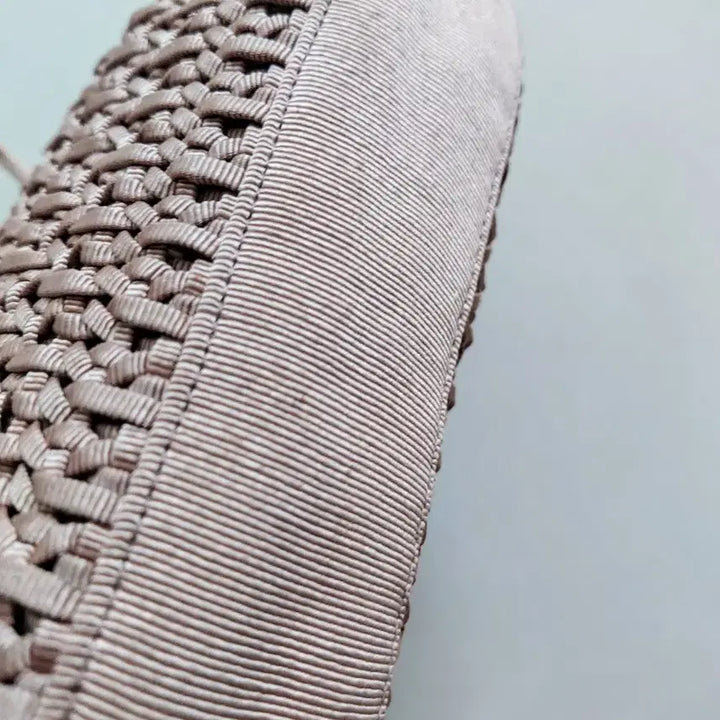 [BUNJANG] Aylesbury Knit Tote Bag / Aylesbury 니트 짜임 토트백