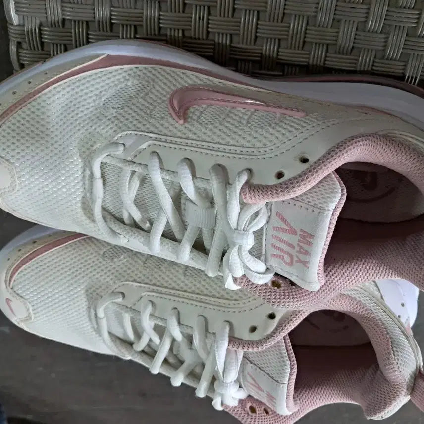 [BUNJANG] Nike Air Max Sneakers / 나이키 에어맥스 운동화 245