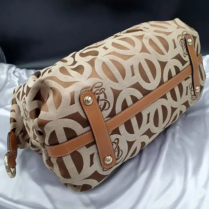 [BUNJANG] Louis Quatorze Luxury Tote Bag / 루이까또즈 로고 럭셔리 토트백 중고 가방 은피아노