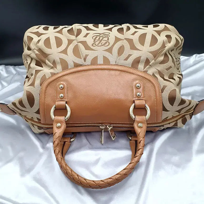 [BUNJANG] Louis Quatorze Luxury Tote Bag / 루이까또즈 로고 럭셔리 토트백 중고 가방 은피아노