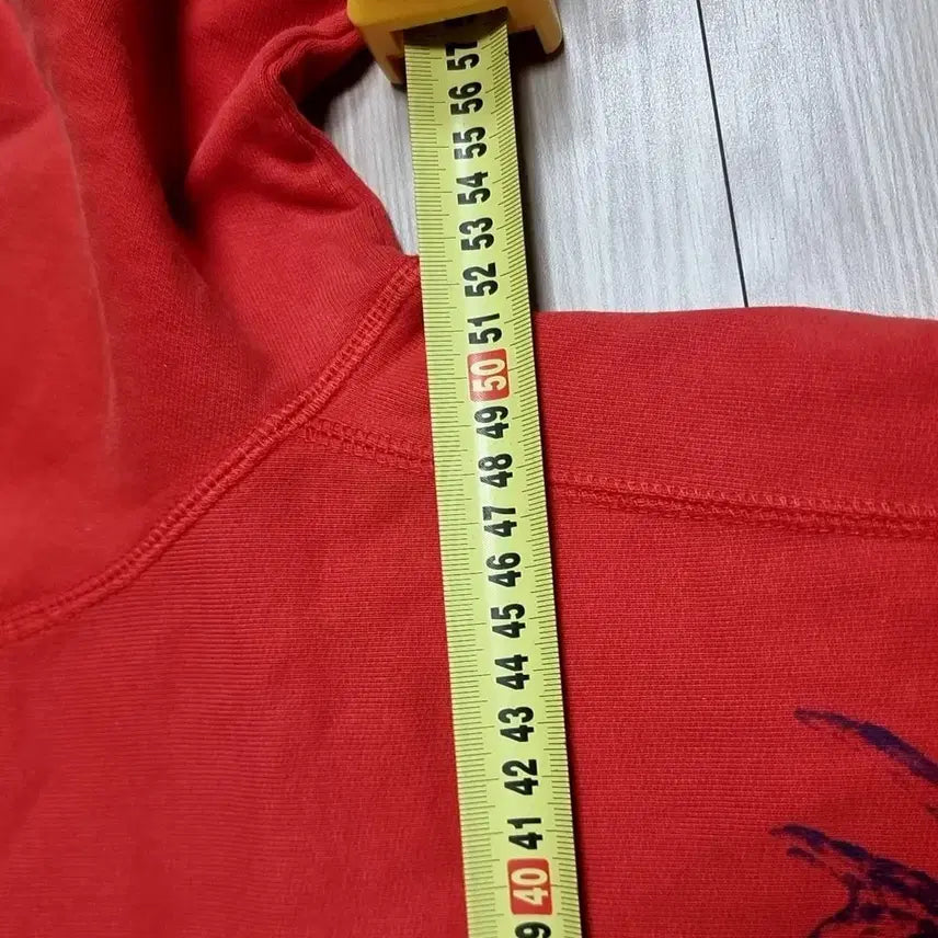 [BUNJANG] Balenciaga Red Printed Sweatshirt / 발렌시아가 11~12s 레드 프린팅 맨투맨 티셔츠(95-100)