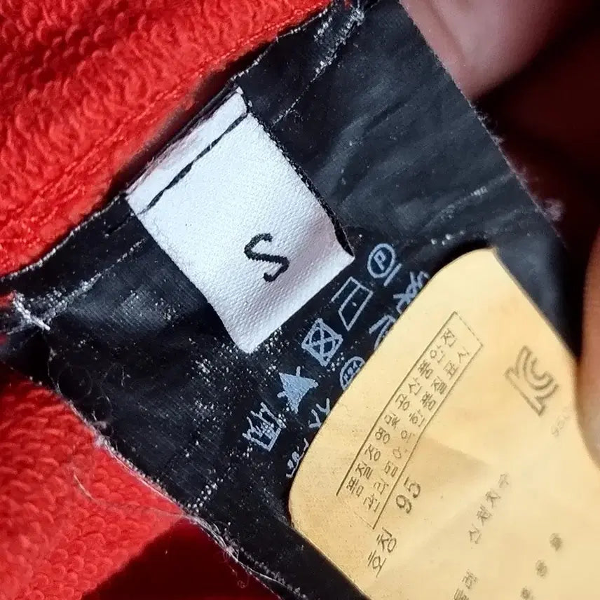 [BUNJANG] Balenciaga Red Printed Sweatshirt / 발렌시아가 11~12s 레드 프린팅 맨투맨 티셔츠(95-100)