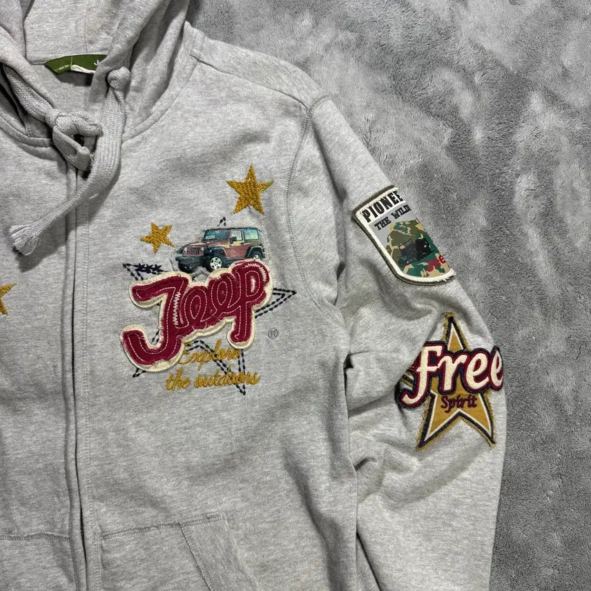 [BUNJANG] Jeep Embroidered Patch Hoodie Zip-up / 지프 자수 와펜 후드집업