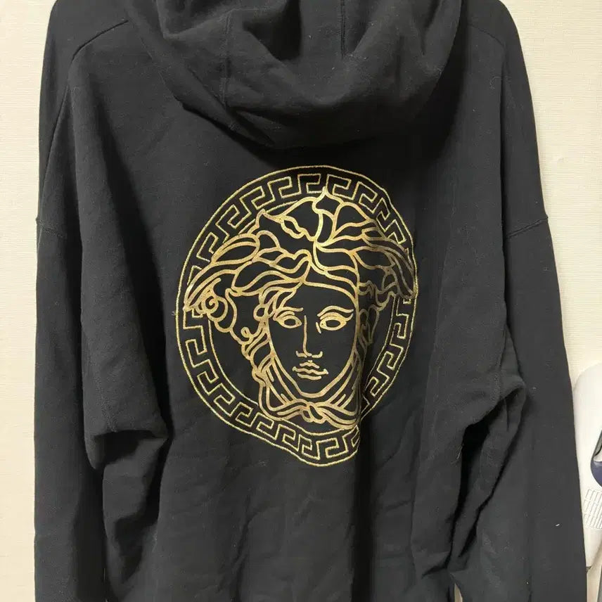 [SOLD OUT] 펜디 베르사체 후드티XXL