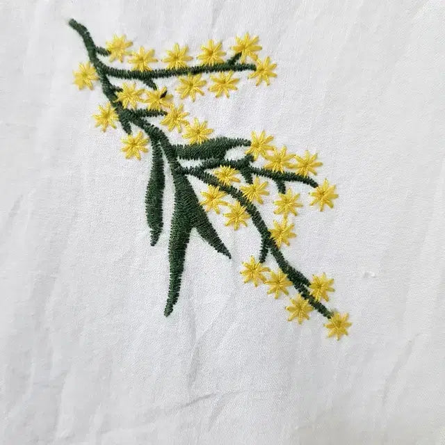 [SOLD OUT] COF 미모사 꽃자수 블라우스