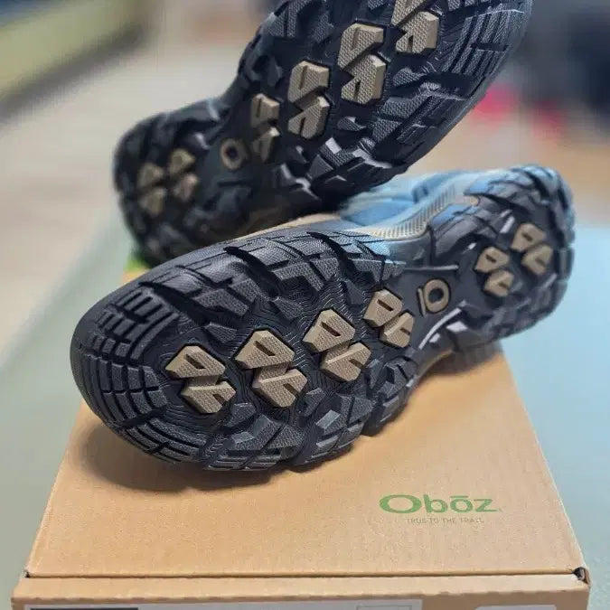 [SOLD OUT] 오보즈 쏘투스 X 방수 등산화 270 사이즈