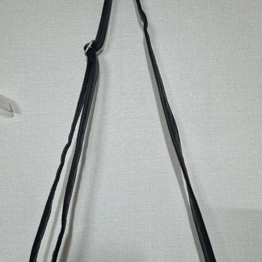 [BUNJANG] Black Quilted Crossbody Bag / 블랙 퀼팅 크로스백 패션가방 새것수준컨디션