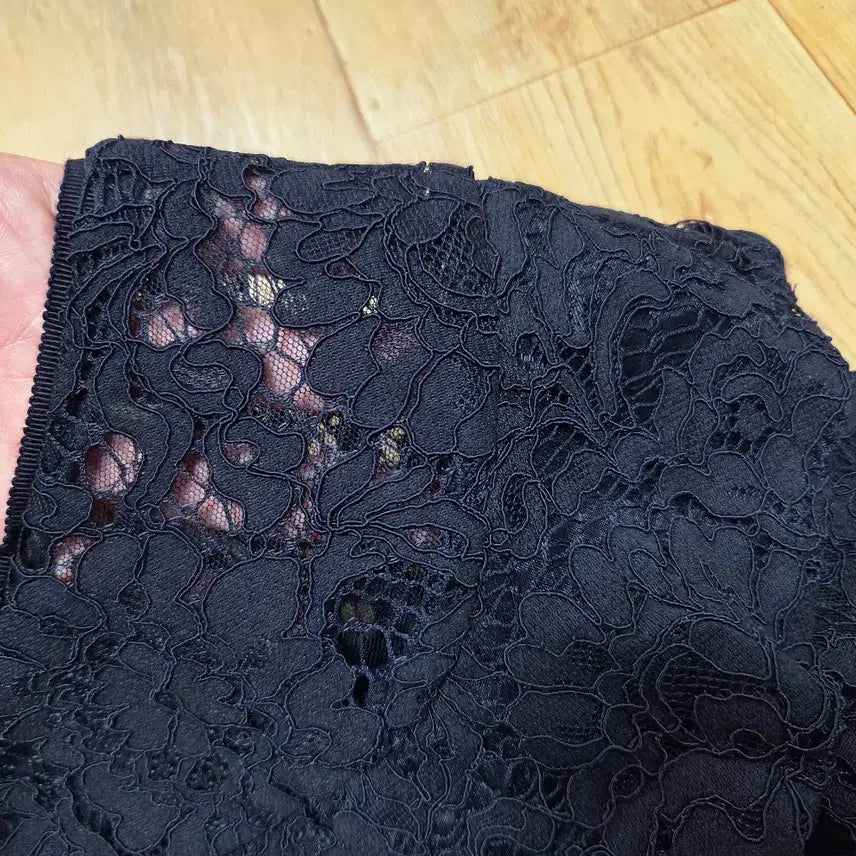 [BUNJANG] It Michaa Navy Lace Frill Dress / 잇미샤(it michaa) 프릴 포인트 레이스원피스 55 새상품