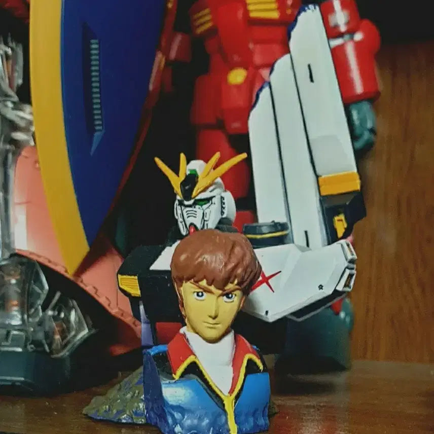 [BUNJANG] New Gundam Amuro Ray Diorama Figure / 뉴 건담 아무로 디오라마 피규어 판매
