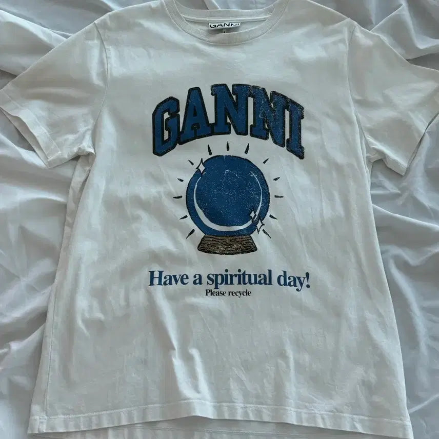 [BUNJANG] GANNI Glass Bead Printed T-shirt / GANNI 가니 유리구슬 프린팅 반팔 티셔츠