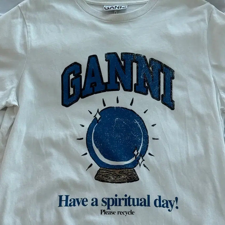 [BUNJANG] GANNI Glass Bead Printed T-shirt / GANNI 가니 유리구슬 프린팅 반팔 티셔츠