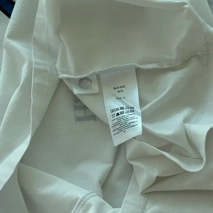 [BUNJANG] GANNI Glass Bead Printed T-shirt / GANNI 가니 유리구슬 프린팅 반팔 티셔츠