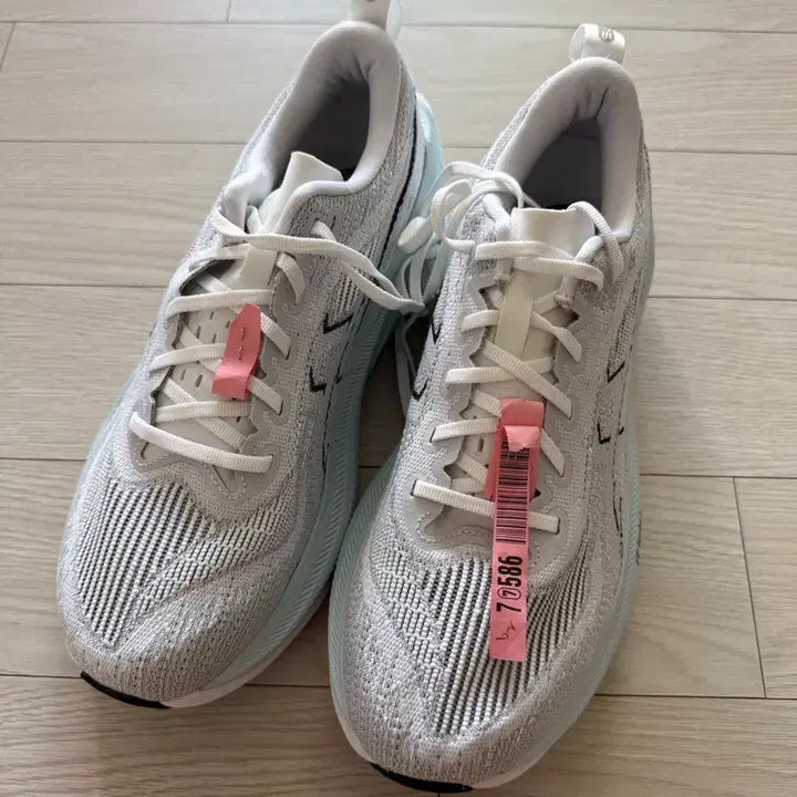 [SOLD OUT] 아식스 슈퍼블라스트2 중고 265