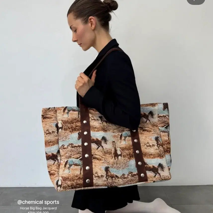 [SOLD OUT] 케미컬스포츠 홀스백/chemical sports horse bag
