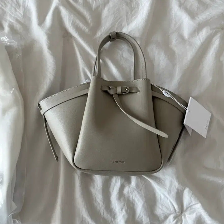 [SOLD OUT] [새상품] 폴뉴아 쁘띠 안토스 린넨