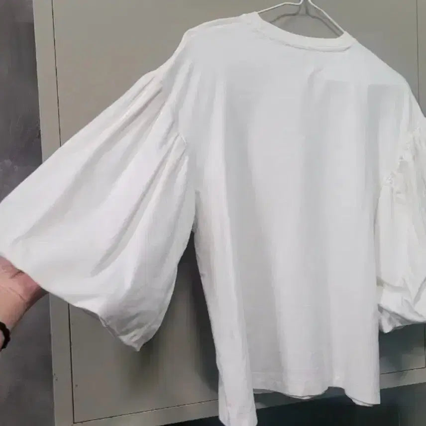 [BUNJANG] COS White Balloon Sleeve T-shirt / COS 코스 화이트 벌룬 퍼프 반팔 티셔츠 XS