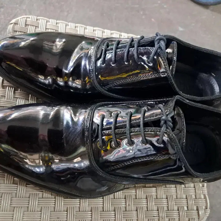 [BUNJANG] ZARA Patent Leather Dress Shoes / 자라  에나멜  고급구두 41 255/260