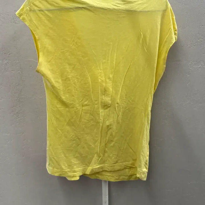 [BUNJANG] Theory Yellow Wrap Style Short Sleeve T-Shirt / 띠어리 옐로우 랩 스타일 반팔 티셔츠 M