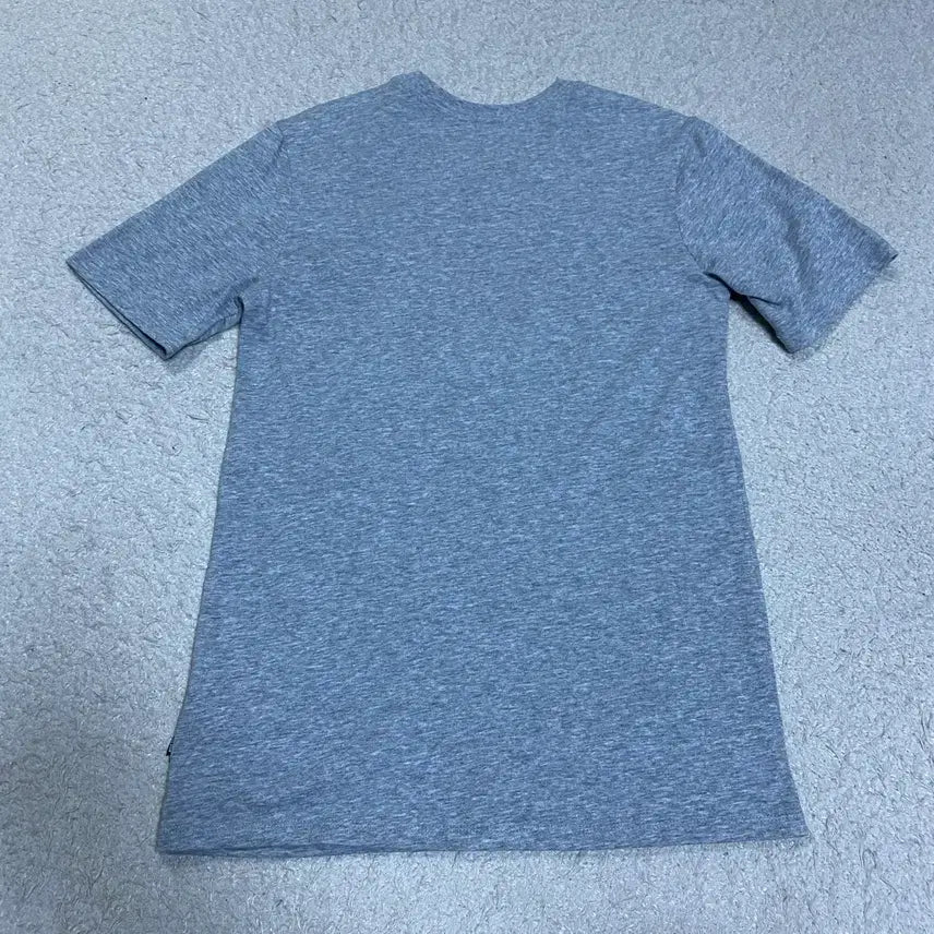 [BUNJANG] Nike SB Dri-FIT Gray Short Sleeve T-Shirt / 나이키 SB 드라이핏 반팔 티셔츠 회색 s