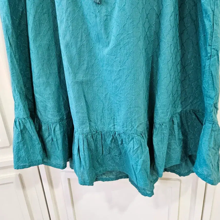 [BUNJANG] A.I.C Embroidered Hooded Tunic Dress / 자수 후드 튜닉 원피스