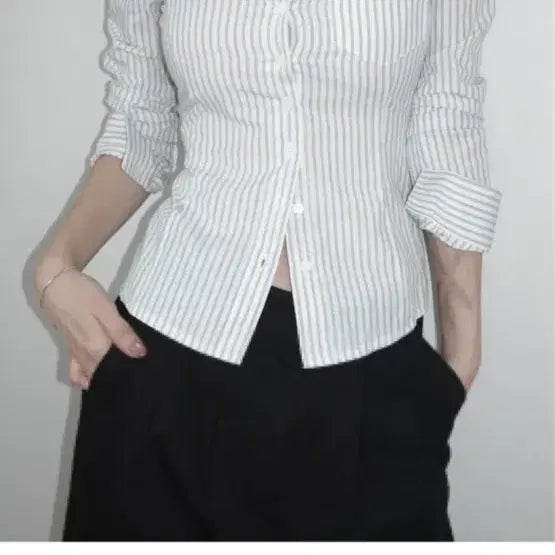 [BUNJANG] Pale Jade Linen Stripe Shirt Ivory Size 1 / 새상품) 페일제이드 린넨 스트라이프 셔츠 아이보리 1사이즈