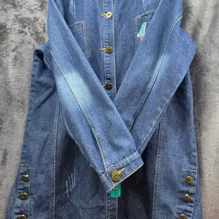 [BUNJANG] Unbranded Denim Long Jacket with Embroidery Detail / 데님 자켓 청자켓 데님셔츠